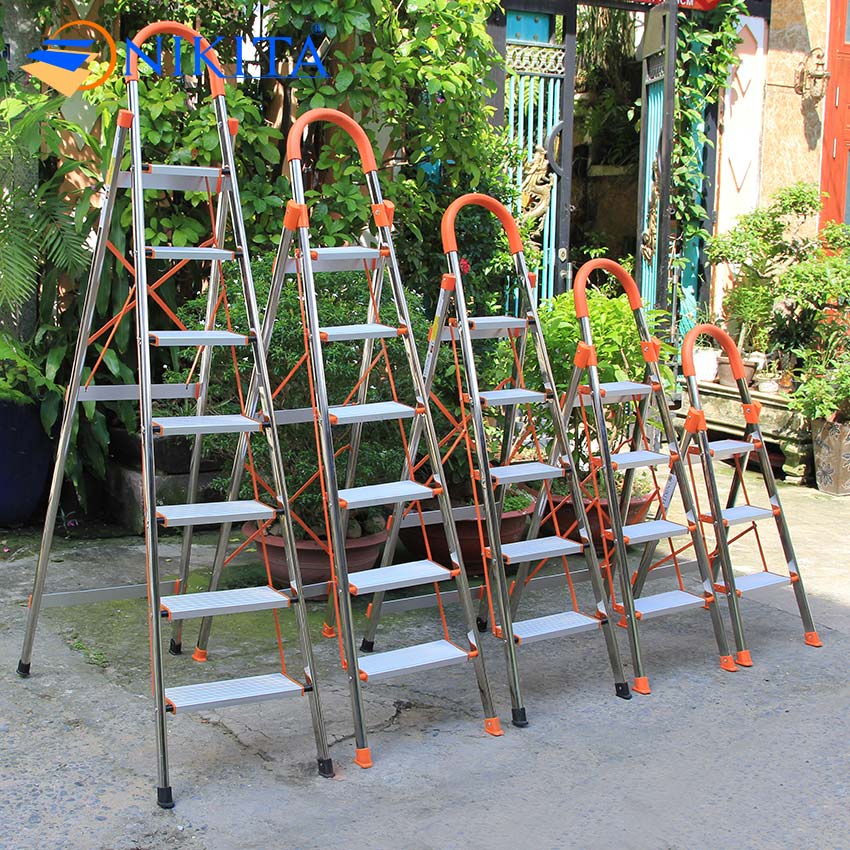 Thang ghế tay vịn bậc lớn NIKITA Thang ghế tay vịn bậc lớn NIKITA